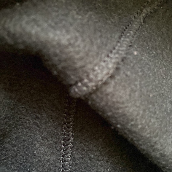 Hurley Sweatpants - Picture 7 of 7